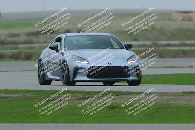 media/Dec-13-2025-OnGrid (Sat) [[98be3c0626]]/Group 2 Yellow/Sunset S4/